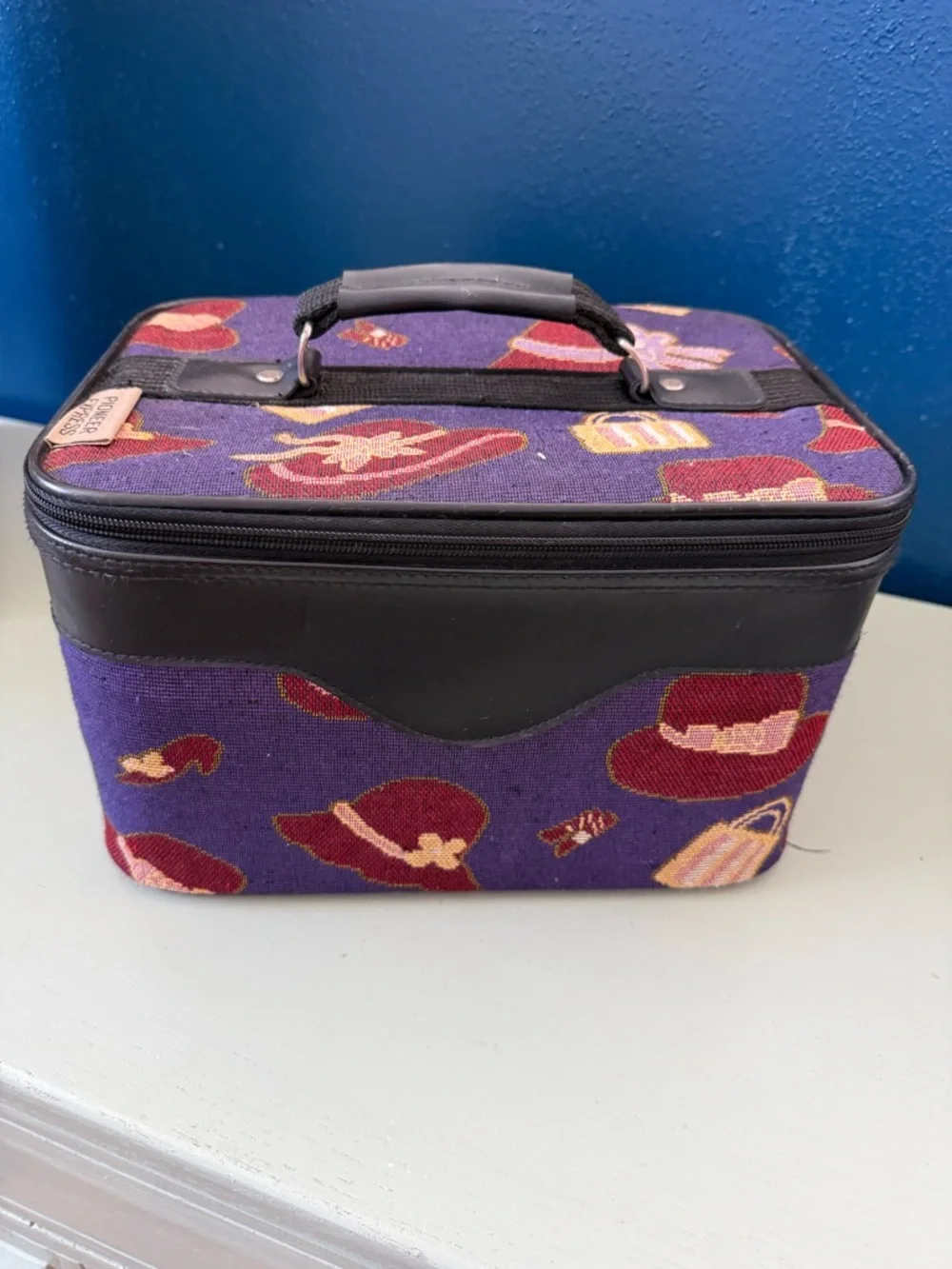 Vintage Pioneer Express Tapestry Train Vanity Makeup Case Hats Shoes Fashion
